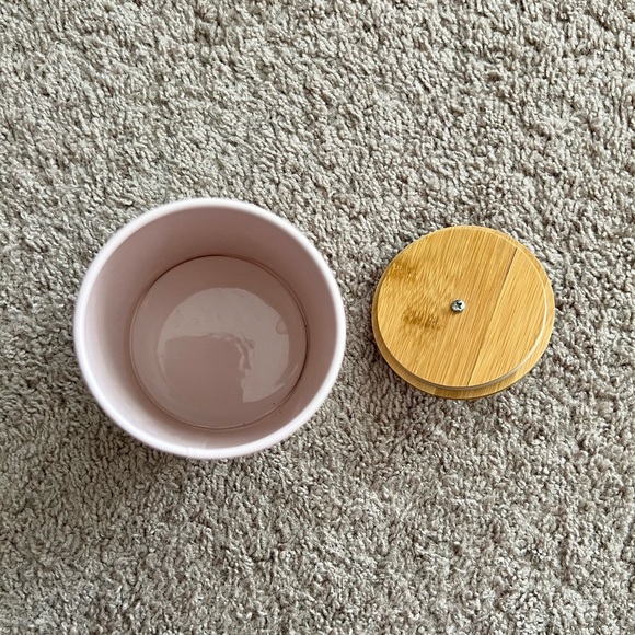 Pink Tea Container - Picture 5 of 8